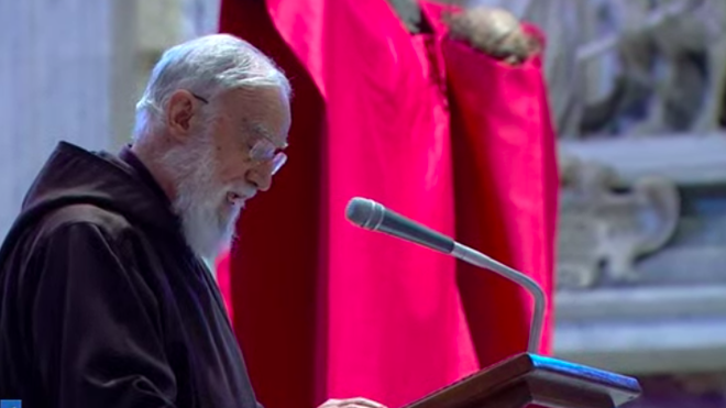Cantalamessa, durante su alocución