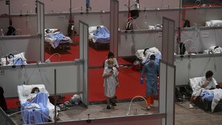 Pacientes en el Hospital montado en Ifema