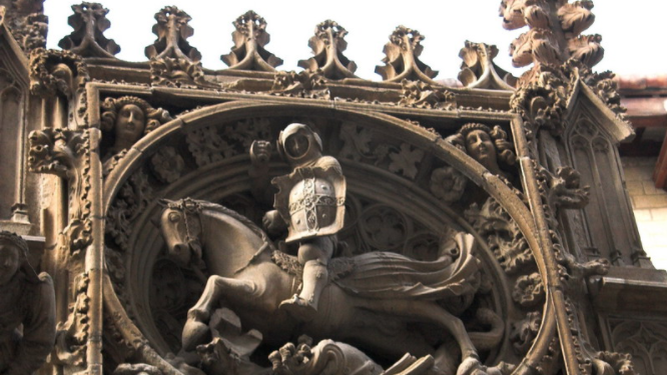 Sant Jordi en el gótico catalén. Medallón del Palacio de la Generalitat