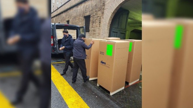 Respiradores donados por Francisco por San Jorge