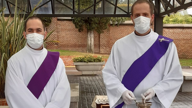 Nubar Hamparzoumian sj y Daniel Cuesta SJ