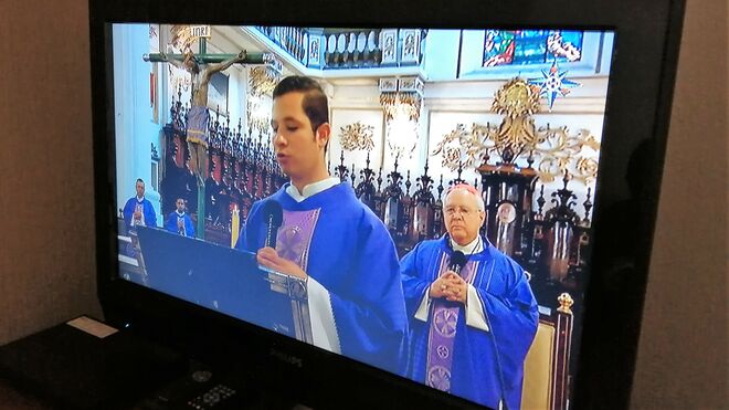 La misa, actividad esencial