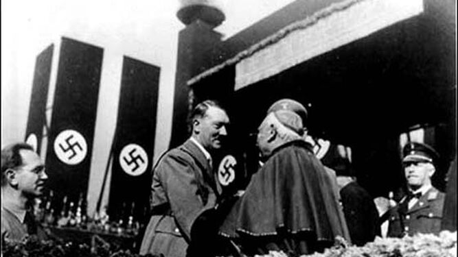 Los obispos alemanes admiten que fueron "cómplices" del nazismo
