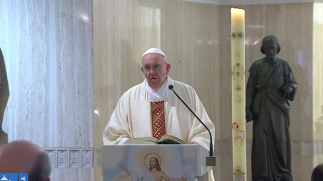 Francisco: “La dignidad del trabajo está siendo lamentablemente pisoteada”