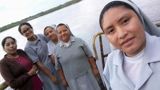 Hermanas Lauritas, en Ecuador