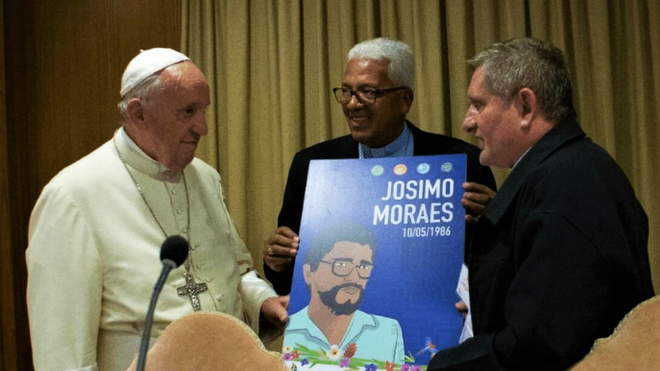 Papa Francisco con los obispos de Tocantinóplis e Imperatriz