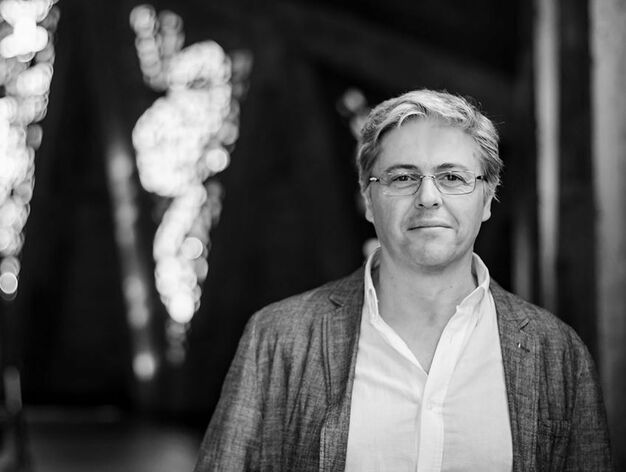 Antonio Mata “habrá que recuperar el contacto físico entre las personas”