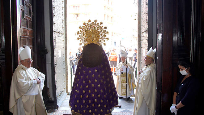 La Virgen no salió del templo