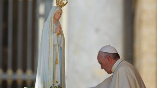 Francisco y la Virgen de Fátima