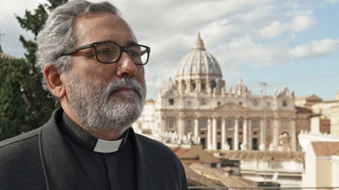 El jesuita Guerrero Alves en el Vaticano