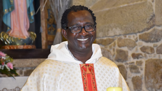 Desiré Kouakou, cura rural