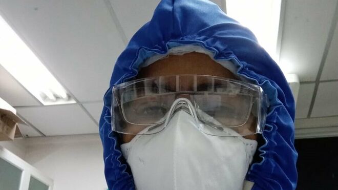 Maria do Socorro dos Santos Silva en su jornada de trabajo