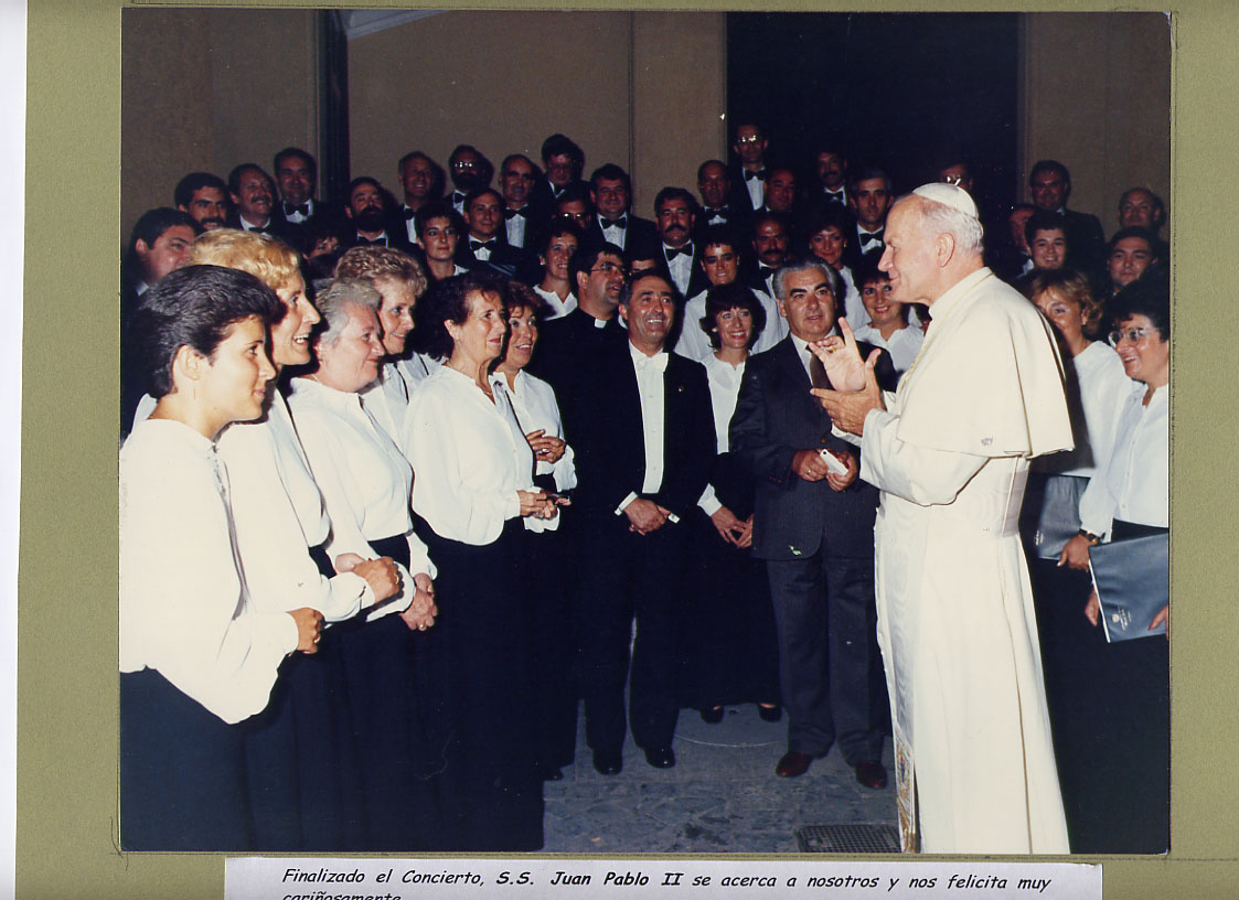 1985 Concierto Iradier a JPII 02