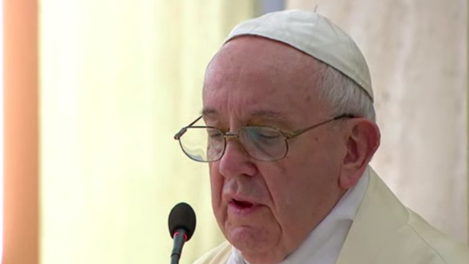 El Papa critica la “religión de prescripciones” que “quita la libertad” a los cristianos