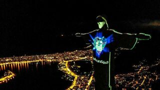 El Cristo Redentor de Río, con mascarilla