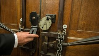 Nuevas reducciones de aforo en Madrid