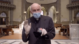 El dispositivo que vibra si se incumple la distancia