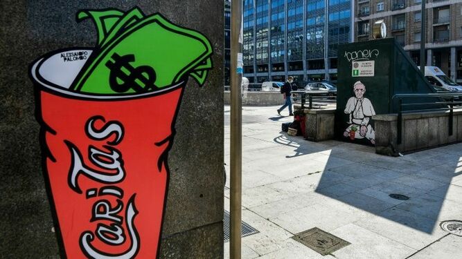 El Papa mendigo, en las calles de Milán
