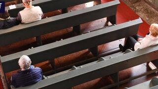 Fieles dan positivo por coronavirus tras acudir a una iglesia baptista en Frankfurt