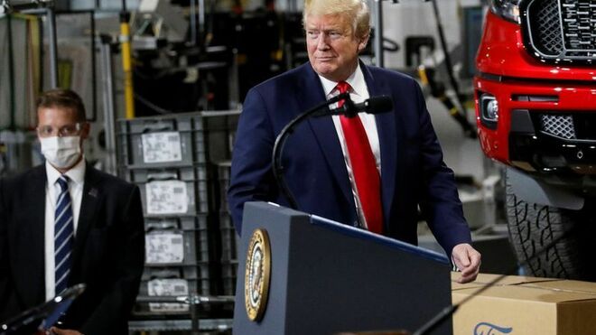 Trump: "Estados Unidos necesita más rezos, no menos"