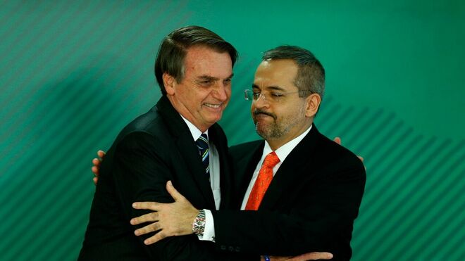 Bolsonaro y su ministro de educación, Abrahan Weintraub