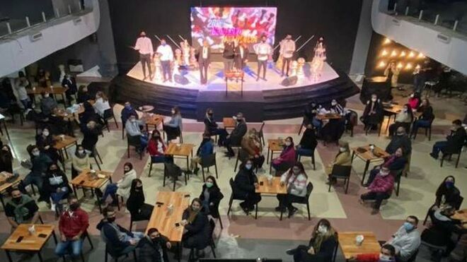 Una iglesia evangélica argentina abre como bar en protesta por las limitaciones de culto