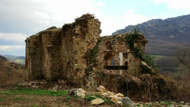 Ermita derruida en Navarra