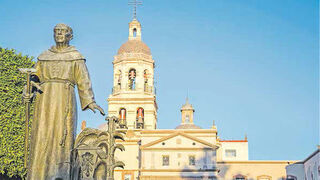 Fray Antonio Margil de Jesús, monumento en Querétaro (México)