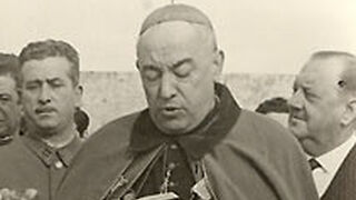 Cuando Bueno Monreal, obispo de Vitoria, fue ascendido a Sevilla