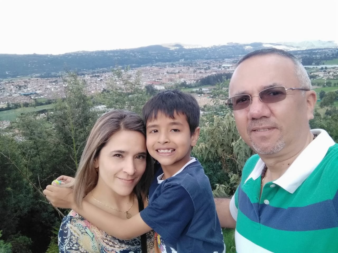 familia de Fabian Contreras COLOMBIA