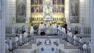 Ceremonia de celebración de 16 nuevos diáconos en Madrid