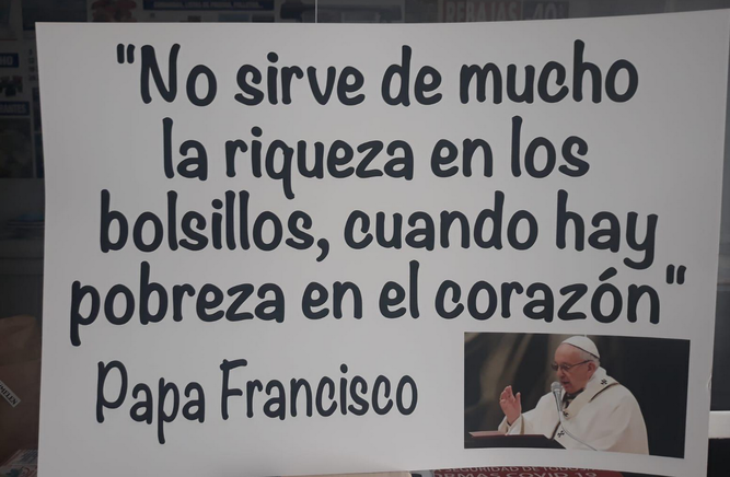 Pancarta en apoyo de Rafale Vez en Conil