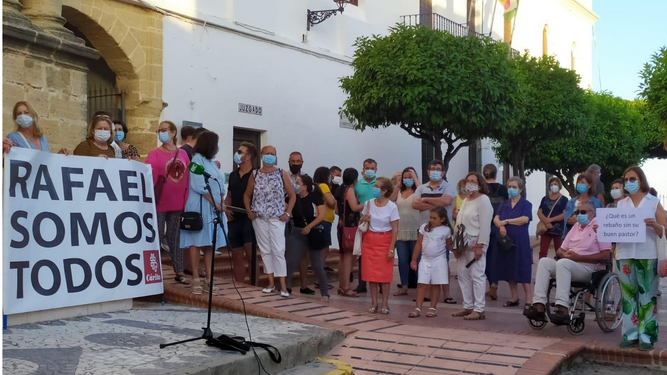 En apoyo de Rafael Vez