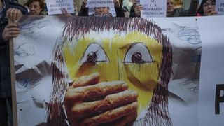 Silencio ante los abusos
