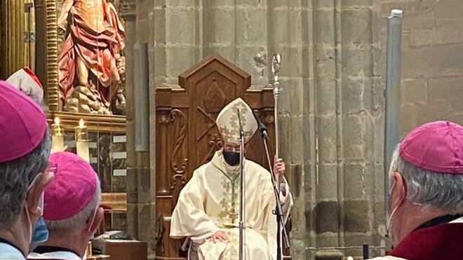 Jesús Fernández tomó posesión de la diócesis de Astorga