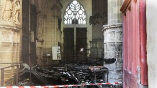 Un voluntario de la diócesis, detenido por el incendio en la catedral de Nantes