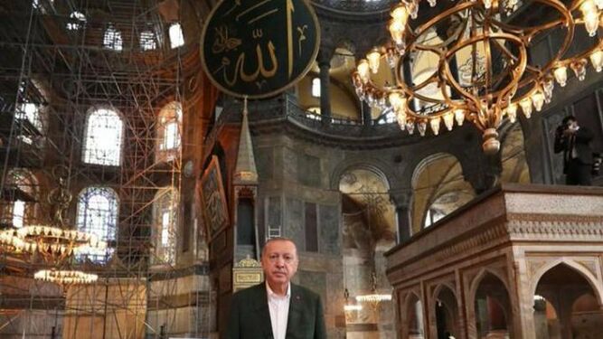 Primera visita de Erdogan a Santa Sofía después de decidir reconvertirla en mezquita