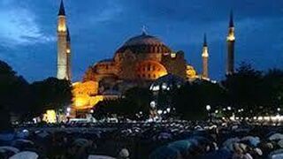 Rezo islámico en Santa Sofía