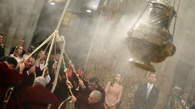 Los Reyes ya presidieron la ofrenda al Apóstol en 2014