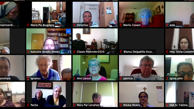 Participantes en la oración virtual