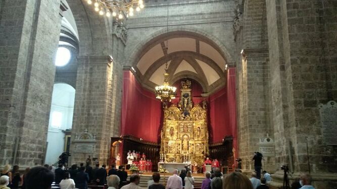 Funeral por las víctimas de la pandemia en la catedral de Valladolid