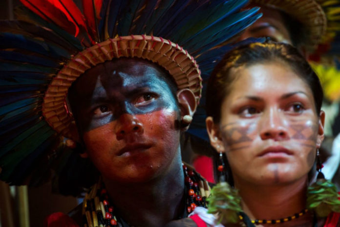 Indígenas amazónicos