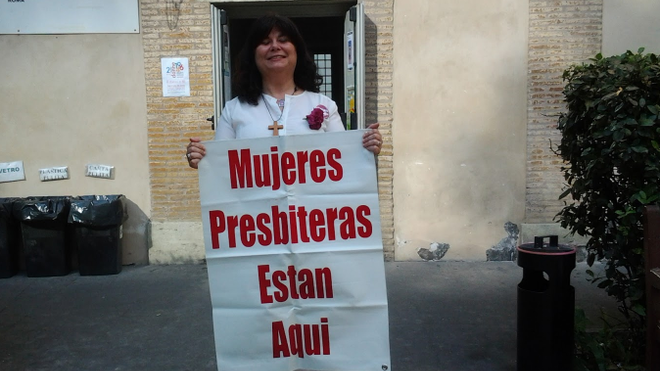 Christina Moreira, presbítera