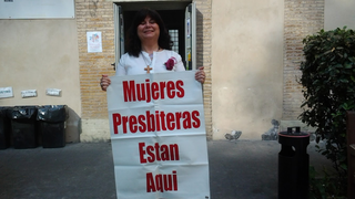 Christina Moreira, presbítera