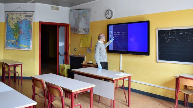 Vuelta (online) a las clases en México: reconstruir el Sistema Educativo Nacional