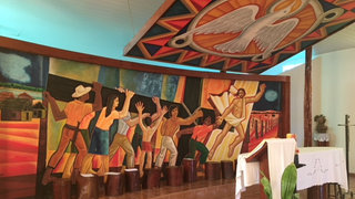 La catedral de Casaldáliga con murales de Cerezo