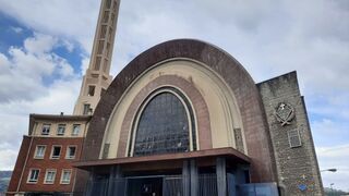 Iglesia de San Felicísimo, en Deusto (Bilbao)