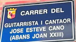 La calle a Juan XXIII,  a un cantaor de flamenco