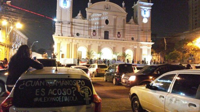 Asaltan la catedral de Asunción después de la absolución de un sacerdote acusado de abusos