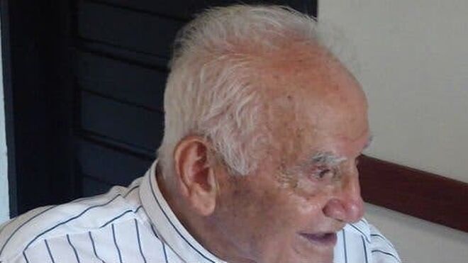 Monseñor Antonio Bayter